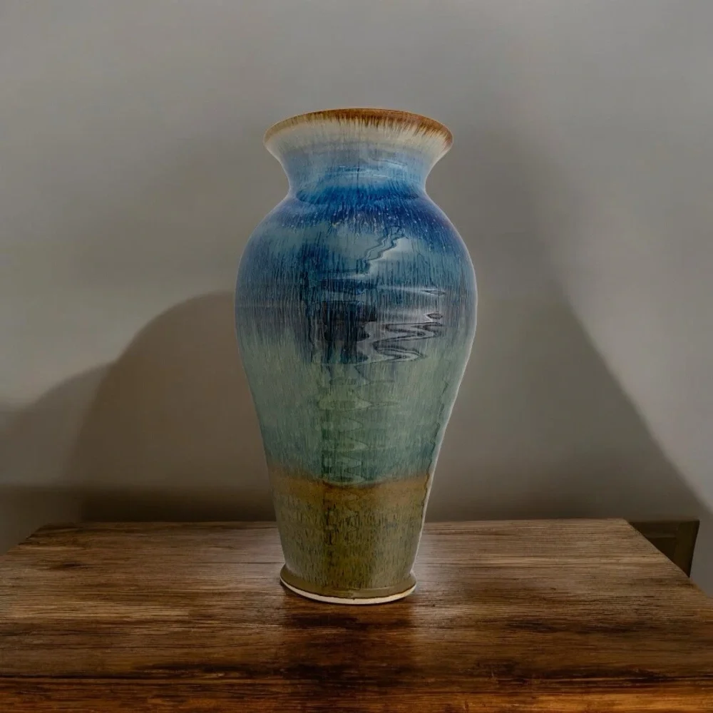 Vintage Large Blanket Creek Art Pottery Vase, Hand Thrown, Drip Glaze, Signed - Picture 8 of 8